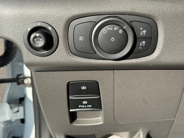 Ford Transit Cargo Van Vehicle Full-screen Gallery Image 23