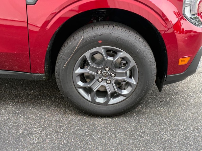 Ford Maverick Vehicle Full-screen Gallery Image 7