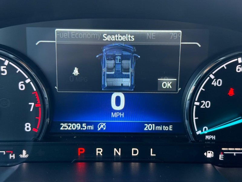 Ford Maverick Vehicle Full-screen Gallery Image 17