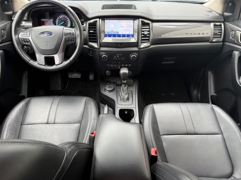 Ford Ranger Vehicle Full-screen Gallery Image 12