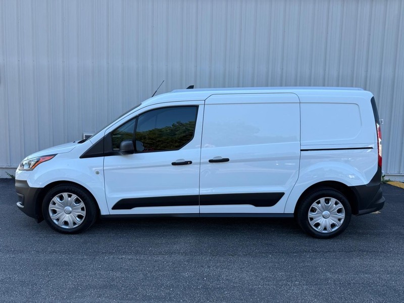 Ford Transit Connect Van Vehicle Full-screen Gallery Image 2