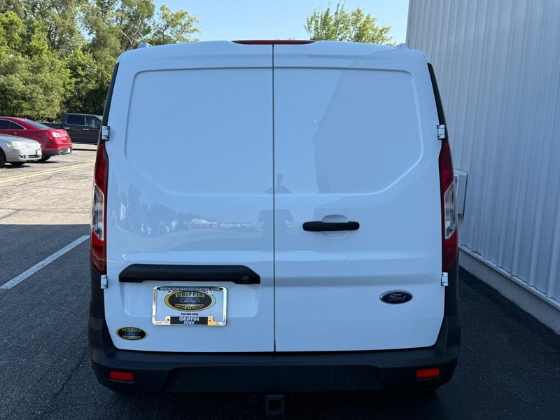 Ford Transit Connect Van Vehicle Full-screen Gallery Image 4