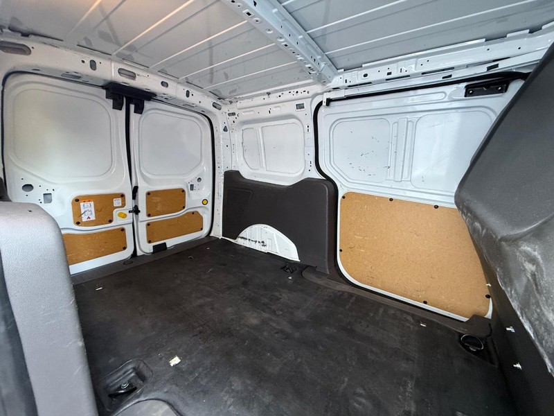 Ford Transit Connect Van Vehicle Full-screen Gallery Image 9
