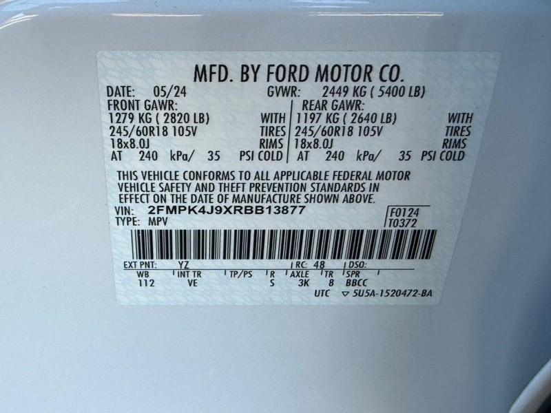 Ford Edge Vehicle Full-screen Gallery Image 23