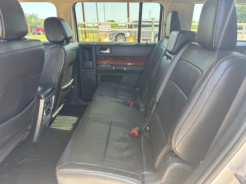Ford Flex Vehicle Image 09