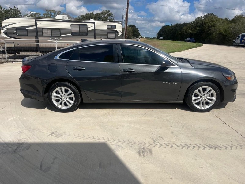 Chevrolet Malibu Vehicle Image 07