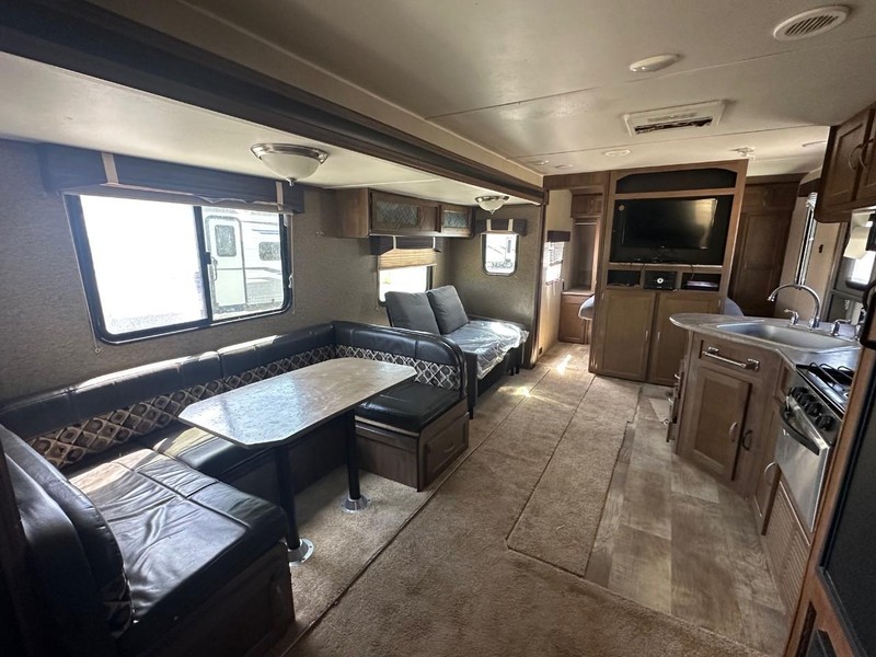 Gulf Stream 277DDS KINGSPORT Vehicle Image 10