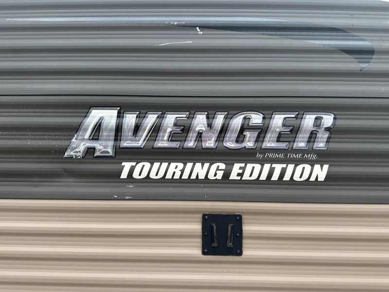 Prime Time AVENGER Vehicle Full-screen Gallery Image 14