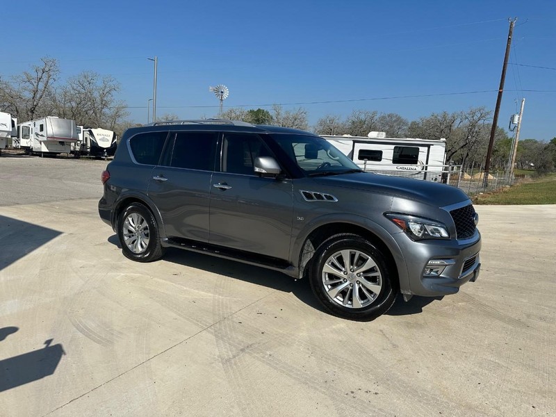 INFINITI QX80 Vehicle Image 03