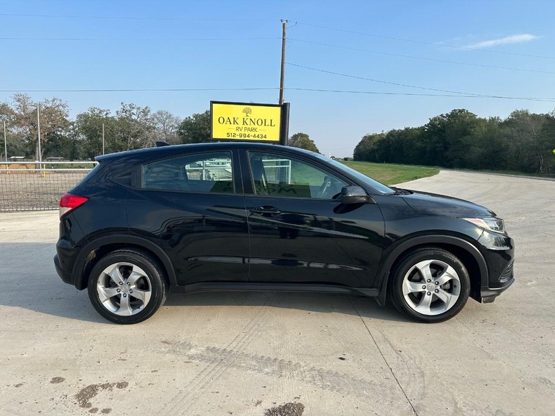 Honda HR-V Vehicle Full-screen Gallery Image 03