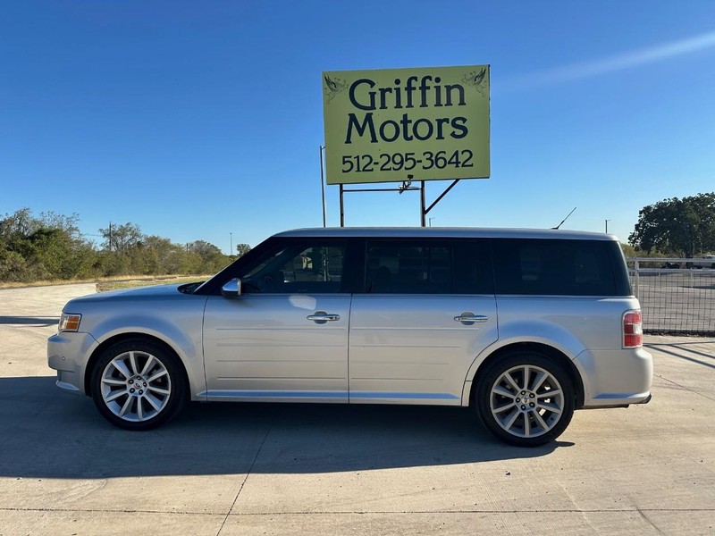 Ford Flex Vehicle Full-screen Gallery Image 01