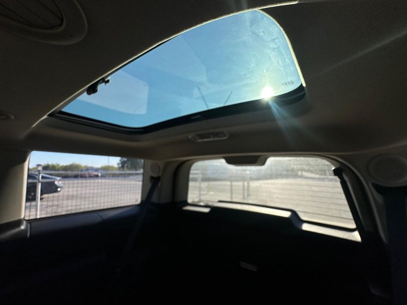 Ford Flex Vehicle Full-screen Gallery Image 12