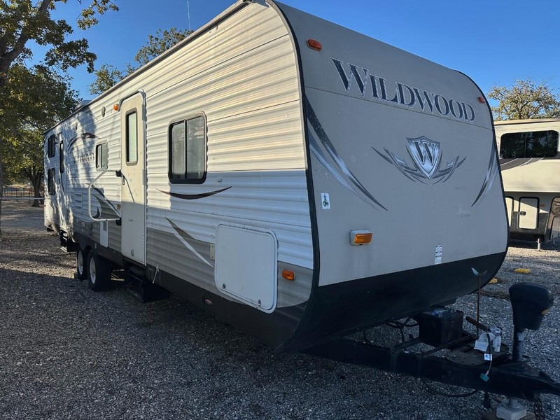 Forest River Rv WILDWOOD Vehicle Full-screen Gallery Image 03