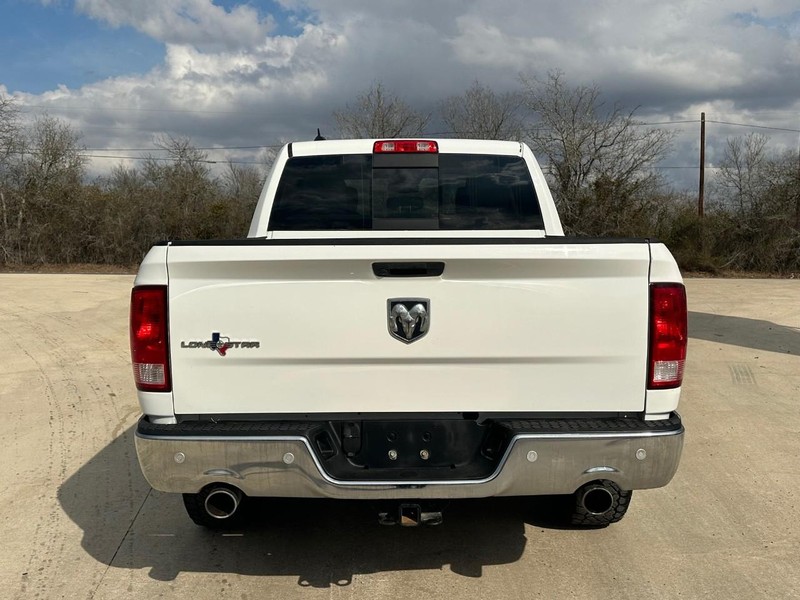 Dodge Ram 1500 Vehicle Full-screen Gallery Image 04