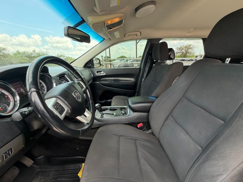 Dodge Durango Vehicle Full-screen Gallery Image 06