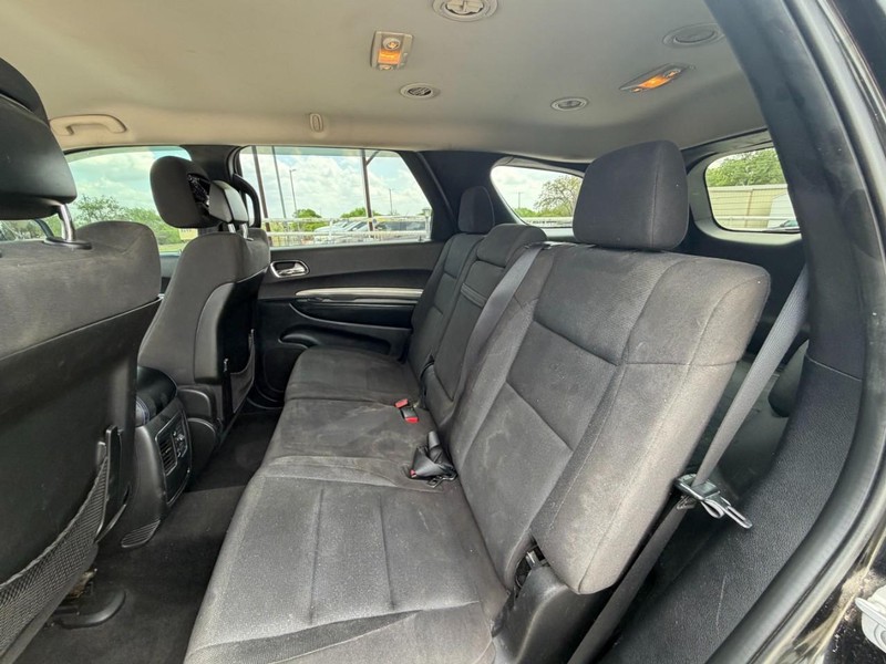 Dodge Durango Vehicle Full-screen Gallery Image 07