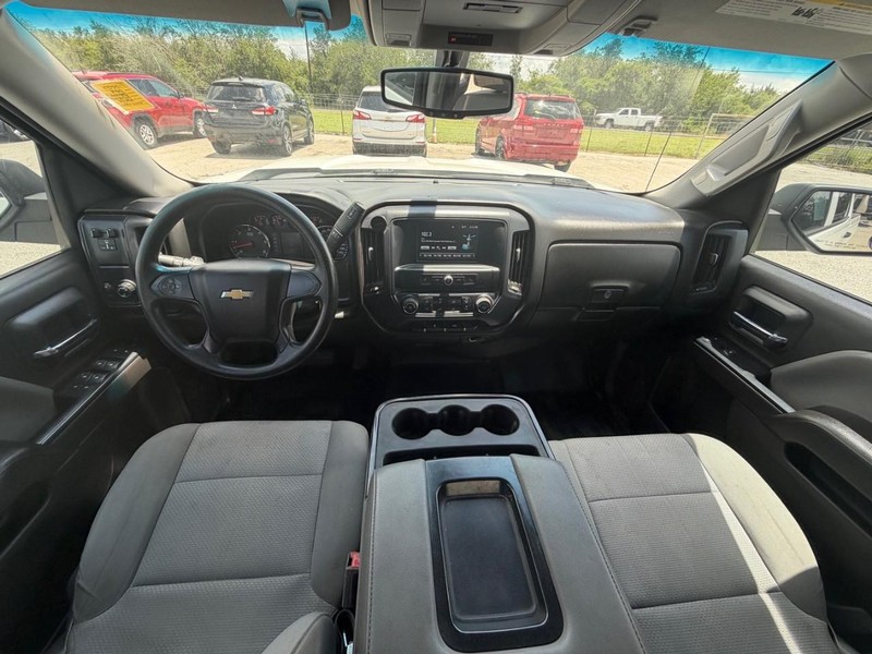 Chevrolet Silverado 1500 Vehicle Full-screen Gallery Image 05
