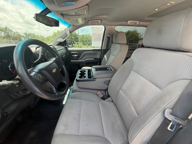 Chevrolet Silverado 1500 Vehicle Full-screen Gallery Image 06