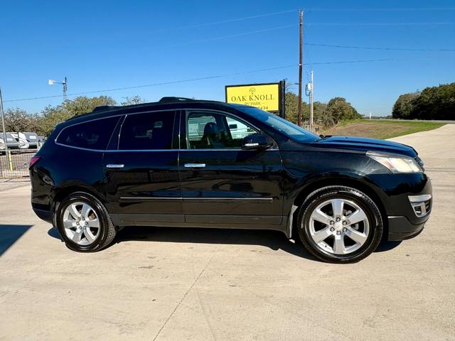 Chevrolet Traverse Vehicle Full-screen Gallery Image 03