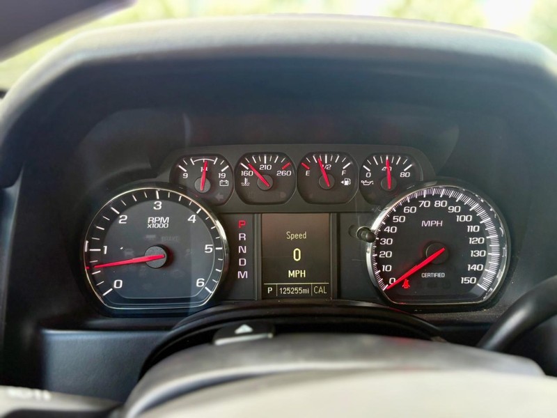Chevrolet Tahoe Vehicle Full-screen Gallery Image 10