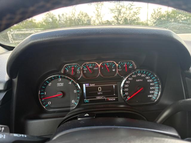 Chevrolet Tahoe Vehicle Full-screen Gallery Image 08