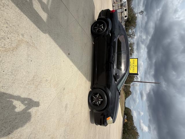 Dodge Avenger Vehicle Full-screen Gallery Image 03
