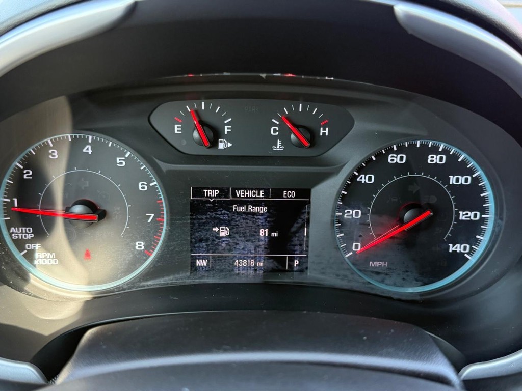 Chevrolet Malibu Vehicle Full-screen Gallery Image 17