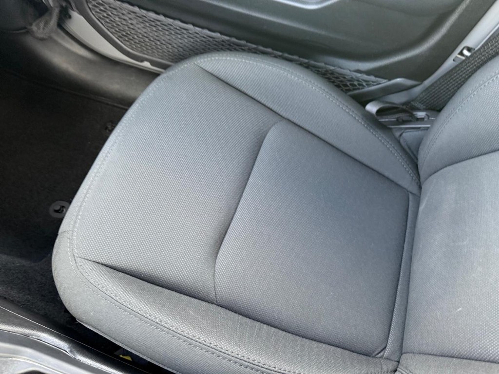 Jeep Gladiator Vehicle Full-screen Gallery Image 21