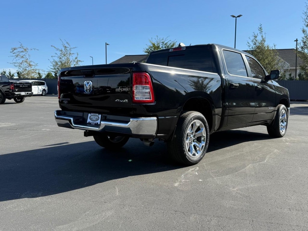 Ram 1500 Vehicle Full-screen Gallery Image 06