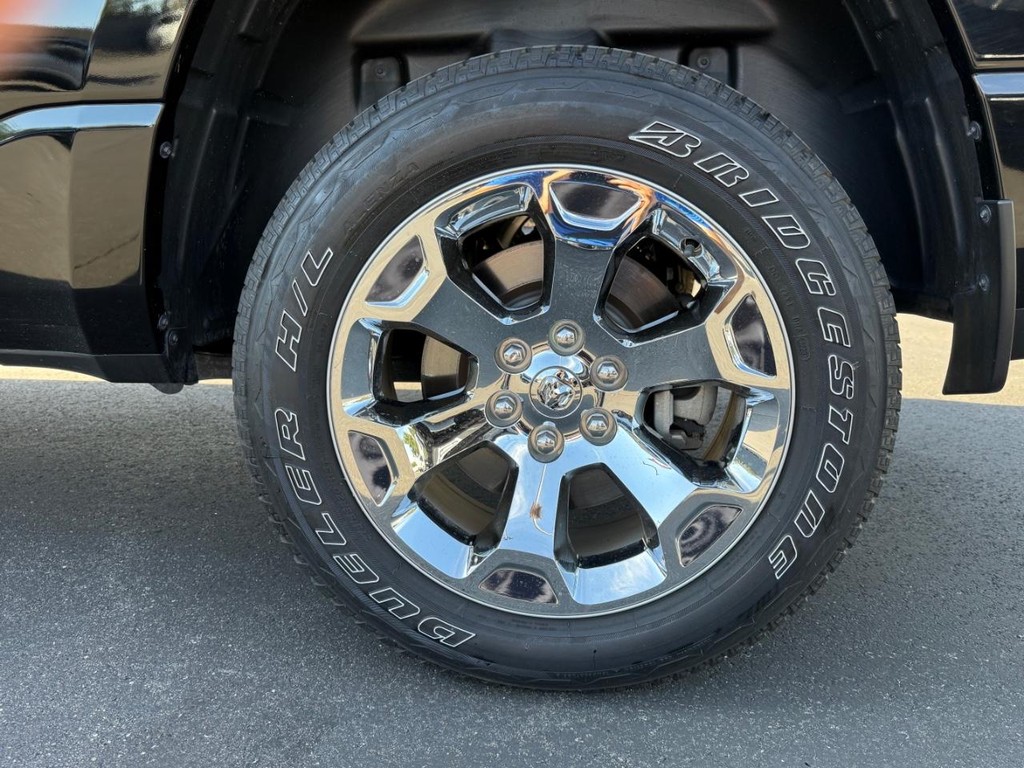 Ram 1500 Vehicle Full-screen Gallery Image 15