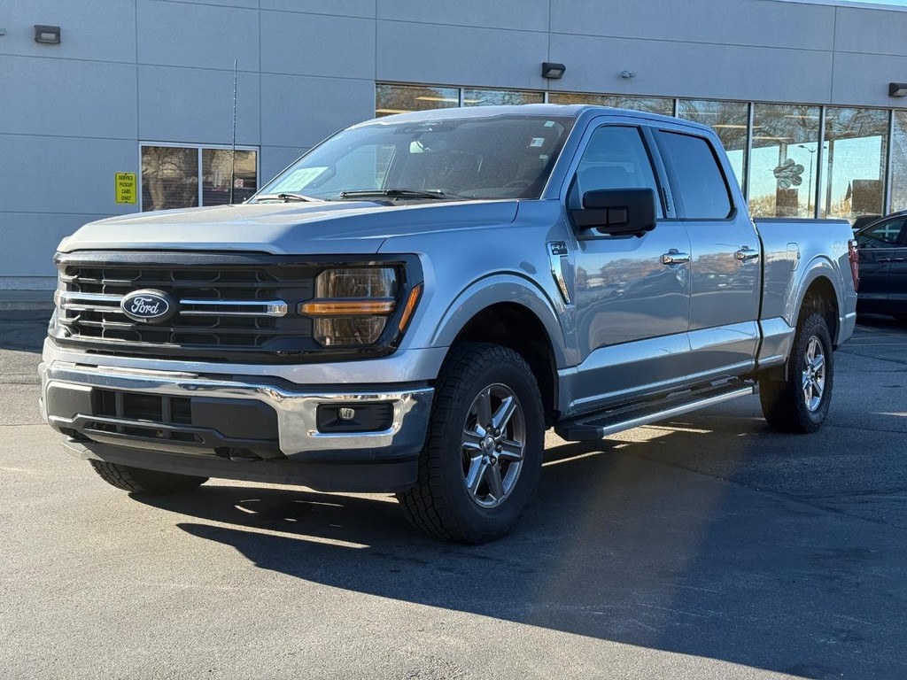 Ford F-150 Vehicle Full-screen Gallery Image 09