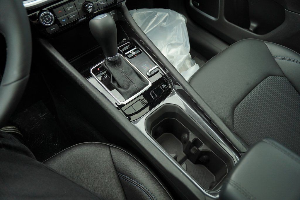 Jeep Compass Vehicle Full-screen Gallery Image 16