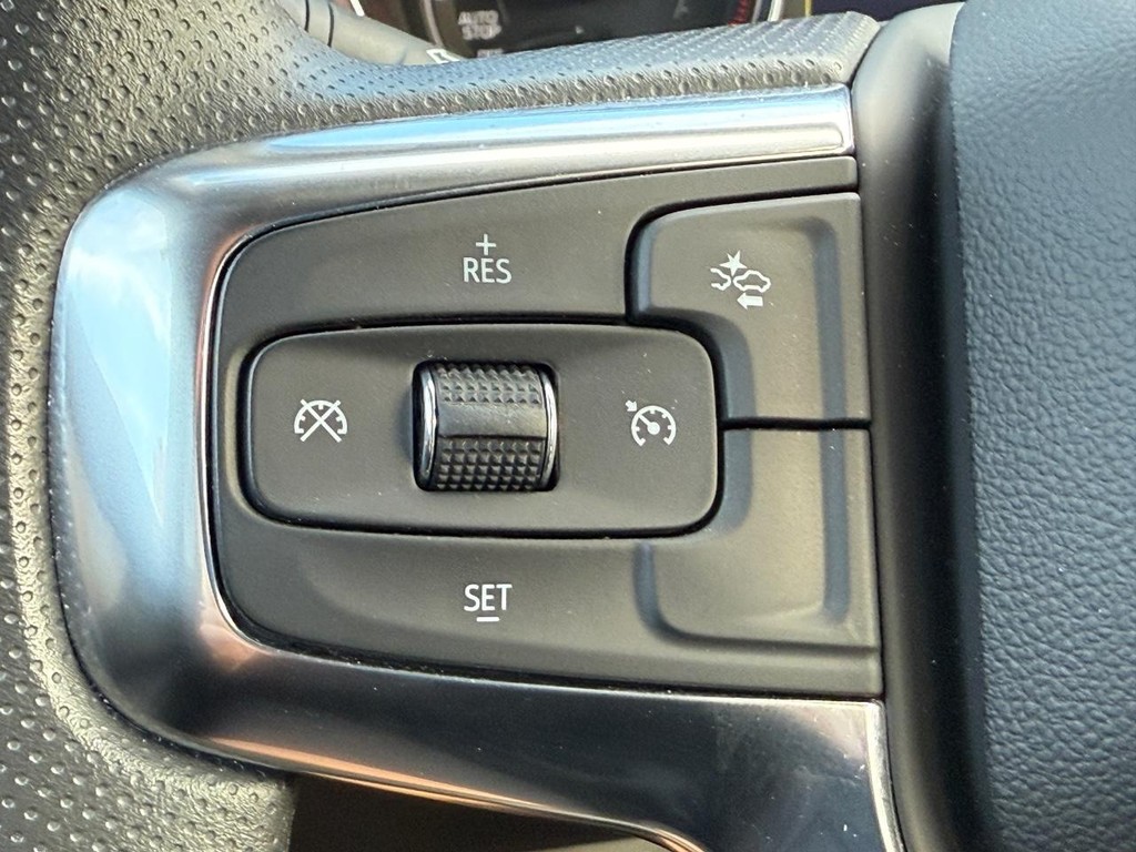 Chevrolet Blazer Vehicle Full-screen Gallery Image 14