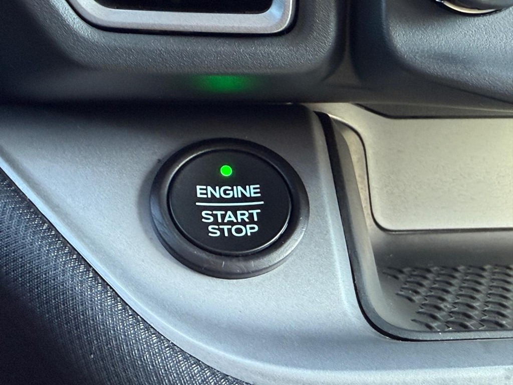 Ford Bronco Sport Vehicle Full-screen Gallery Image 16