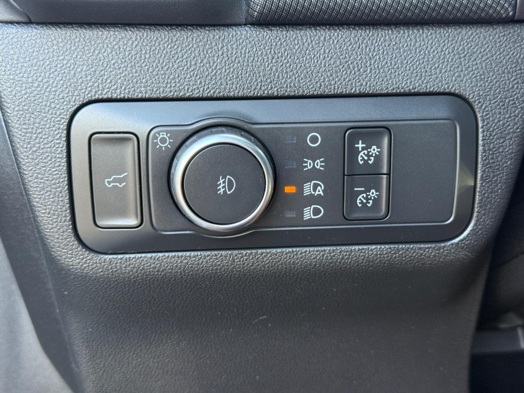 Ford Bronco Sport Vehicle Full-screen Gallery Image 23