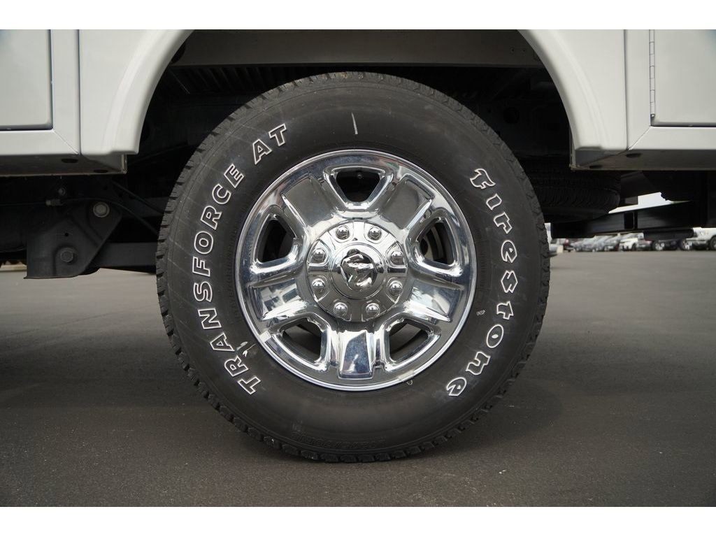 Ram 2500 Vehicle Full-screen Gallery Image 07