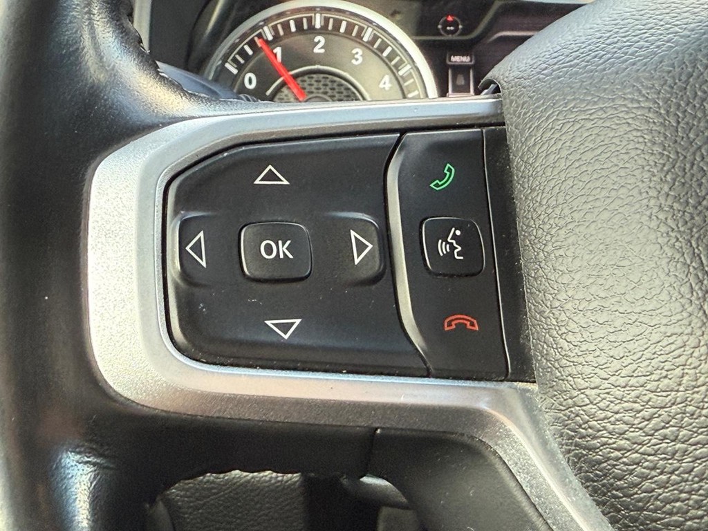 Ram 1500 Vehicle Full-screen Gallery Image 14