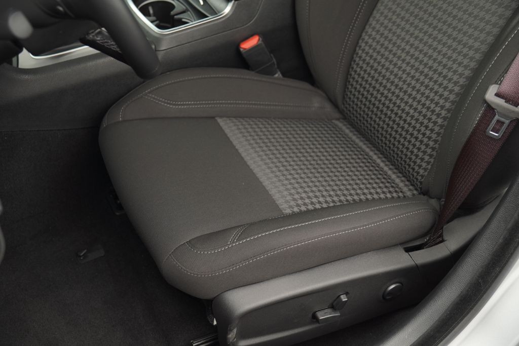 Dodge Charger Vehicle Full-screen Gallery Image 08