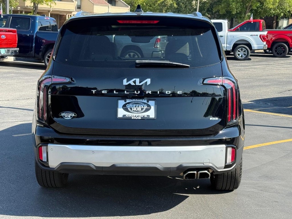 Kia Telluride Vehicle Full-screen Gallery Image 04