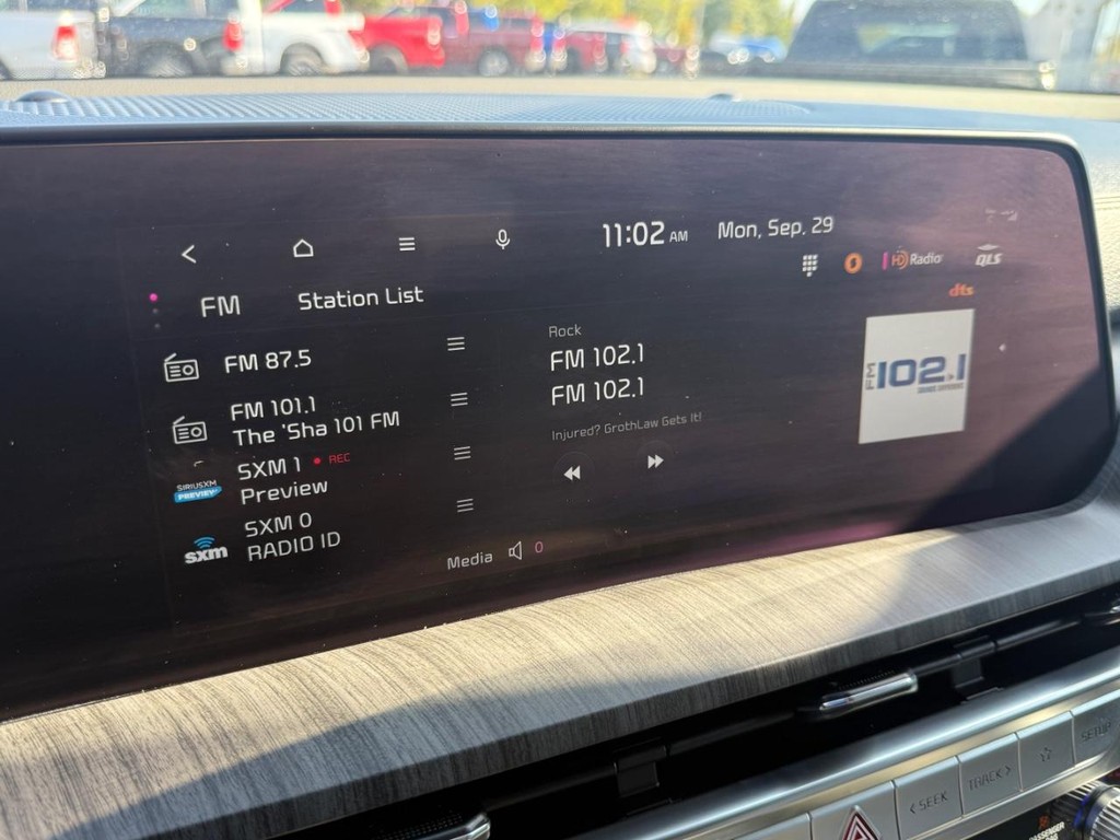 Kia Telluride Vehicle Full-screen Gallery Image 21