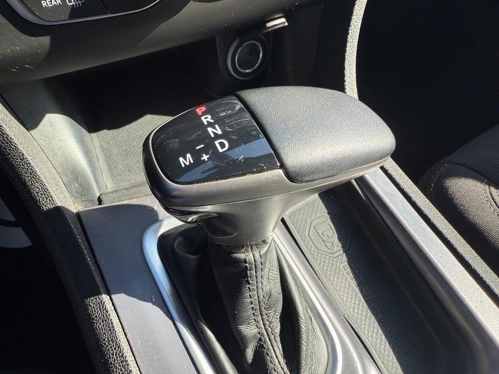 Dodge Charger Vehicle Full-screen Gallery Image 22