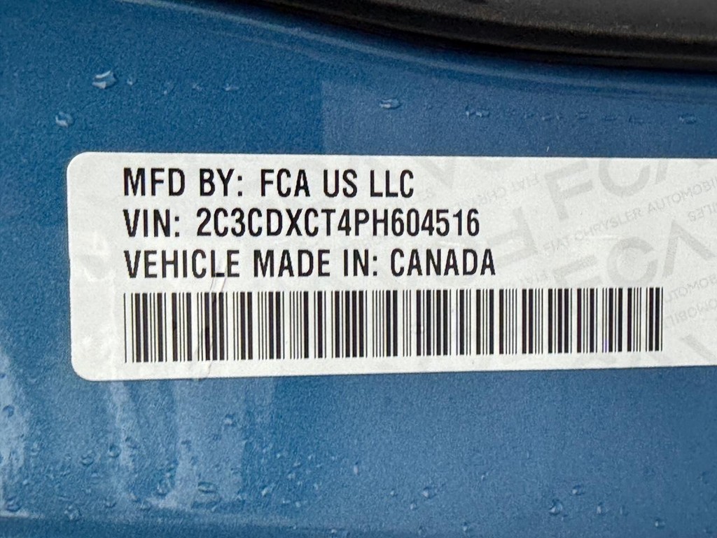 Dodge Charger Vehicle Full-screen Gallery Image 27