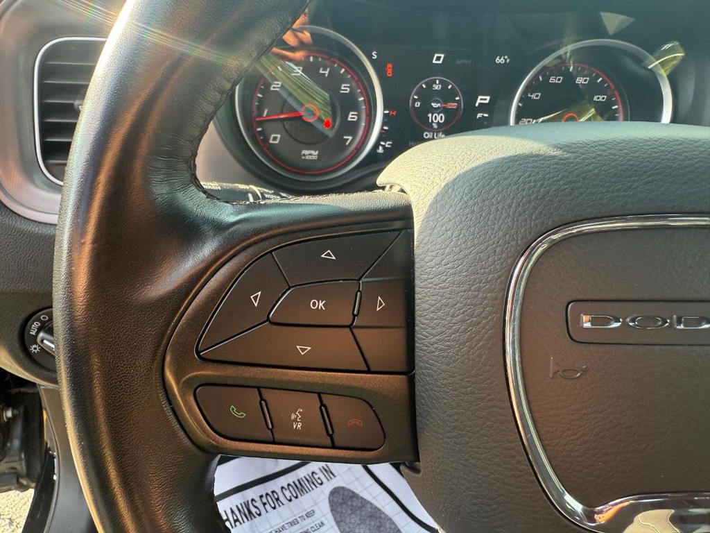 Dodge Charger Vehicle Full-screen Gallery Image 15