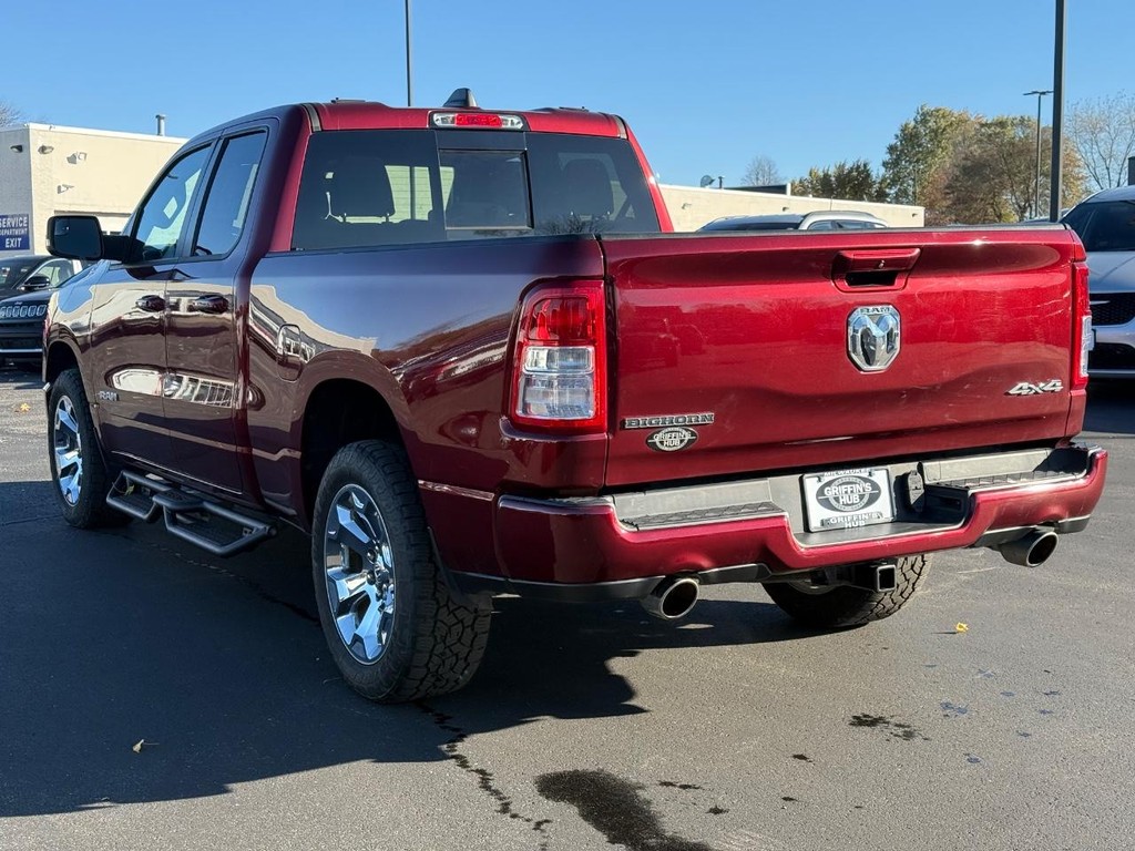 Ram 1500 Vehicle Full-screen Gallery Image 06