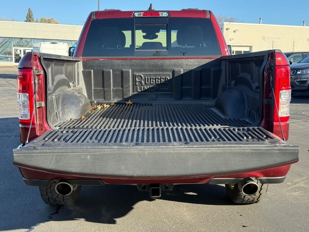 Ram 1500 Vehicle Full-screen Gallery Image 07