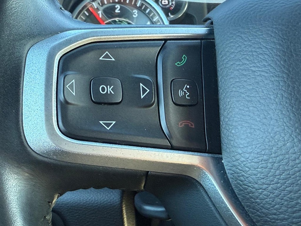 Ram 1500 Vehicle Full-screen Gallery Image 14