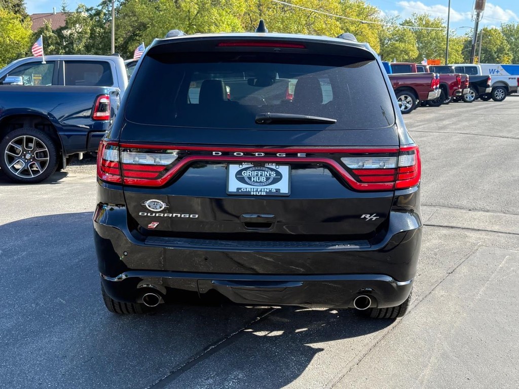 Dodge Durango Vehicle Full-screen Gallery Image 04