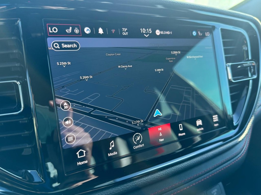 Dodge Durango Vehicle Full-screen Gallery Image 21