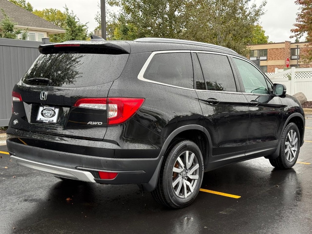 Honda Pilot Vehicle Full-screen Gallery Image 04