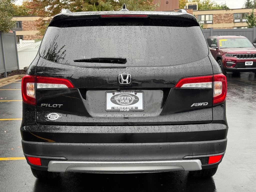 Honda Pilot Vehicle Full-screen Gallery Image 05